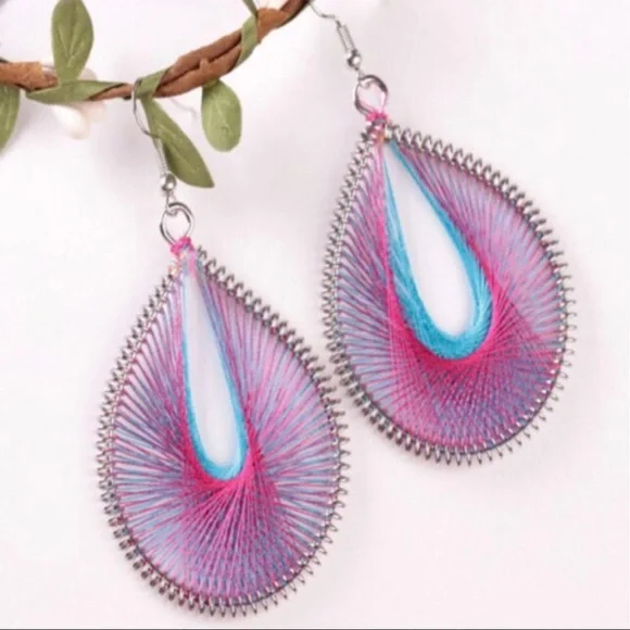 Bohemian Drop Earrings NWT Pink Blue Silver - Picture 2 of 3